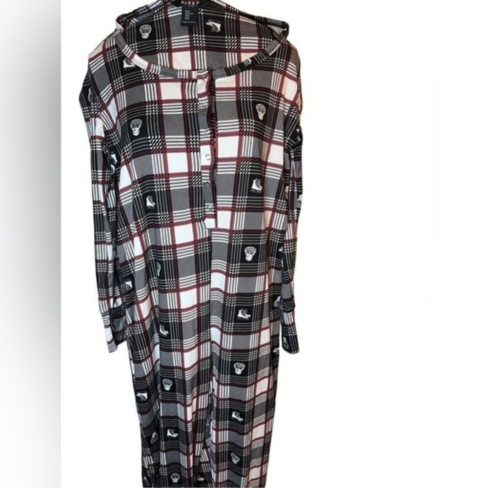 ⭐️ Sleep Studio Onesie- size medium